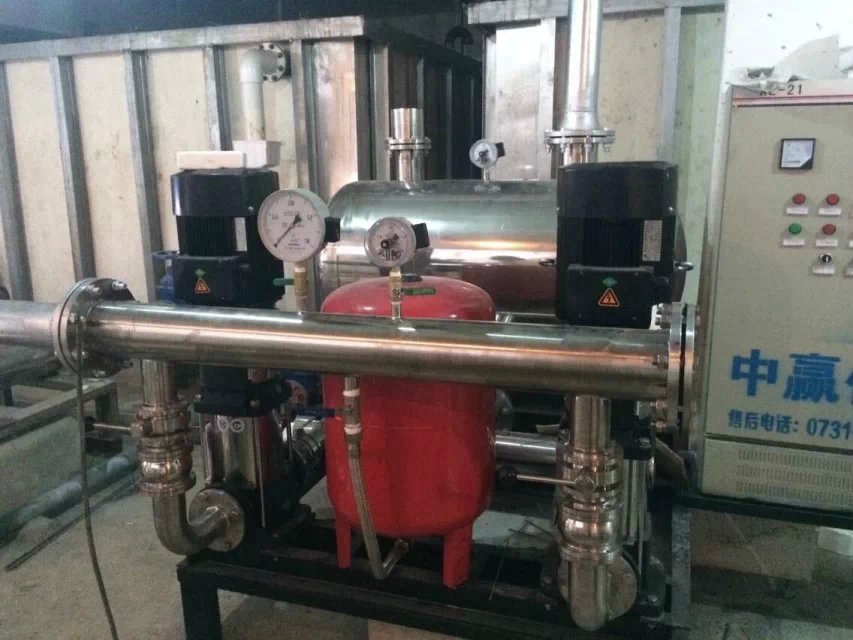 江西雄鷹房地產(chǎn)開發(fā)有限公司采購5.5KW、7.5KW兩用一備無負壓供水設(shè)備兩套